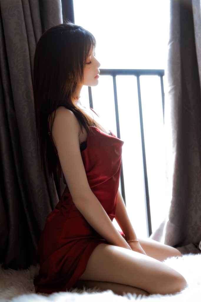 桜桃喵COS千丝万缕的红+白砂糖写真合集-长游分享网