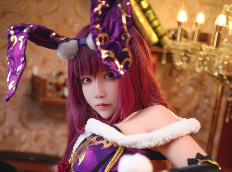 抱走莫子A cos黑暗护士＋兔女郎＋竞技泳衣写真+视频-长游分享网