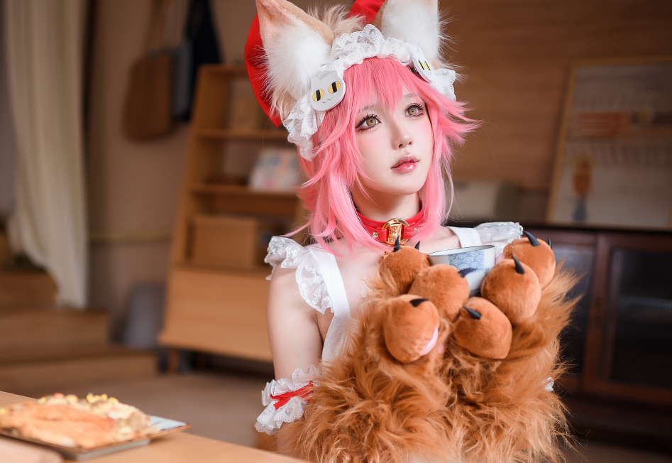 阿包也是兔娘cos阿诺德+冰雪2B+轻淑女+玉藻喵写真-长游分享网