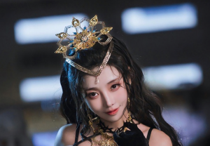 走路摇ZLY Cos写真合集一-长游分享网