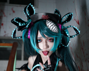 绞肉姬Cos写真合集二-长游分享网